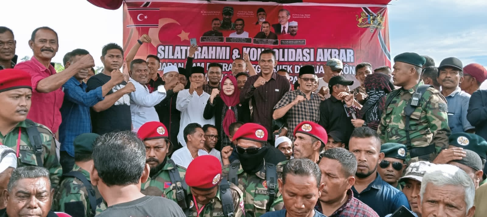Panglima KPA/PA Wilayah Pasee Aceh Utara ajak seluruh jajaran kombatan bersatu Panglima KPA/PA Wilayah Pasee Aceh Utara ajak seluruh jajaran kombatan bersatuÂ