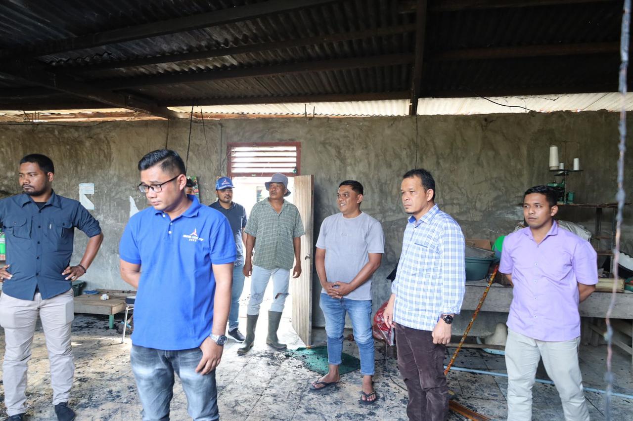 Warga korban kebakaran di Aceh Utara terima bantuan Warga korban kebakaran di Aceh Utara terima bantuan