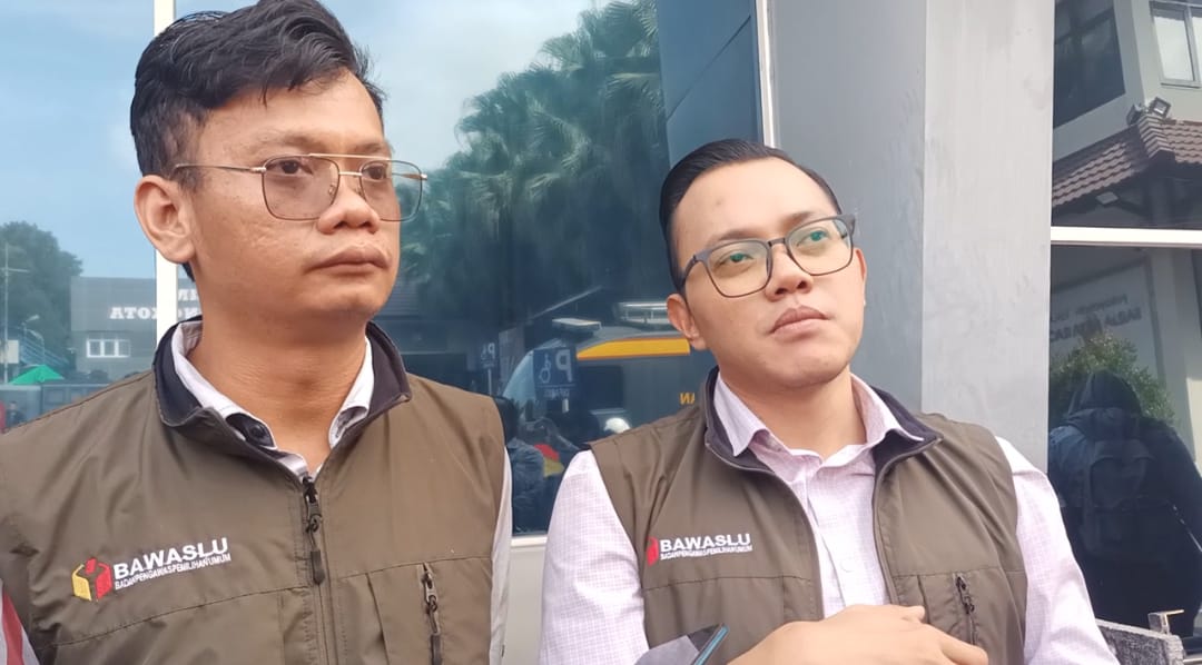 Bawaslu Kota Malang limpahkan kasus pembakaran bendera PDIP ke polisi Bawaslu Kota Malang limpahkan kasus pembakaran bendera PDIP ke polisi