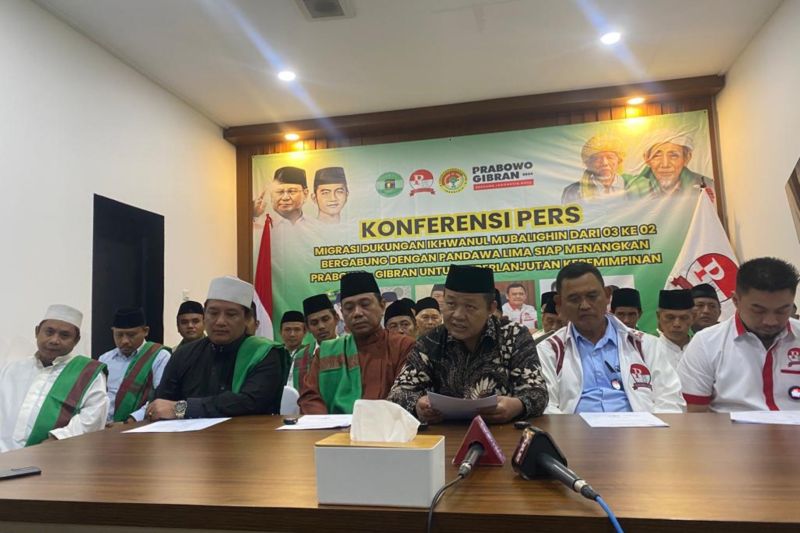 Ikhwanul Muballighin pindah dukungan ke Prabowo-Gibran Ikhwanul Muballighin pindah dukungan ke Prabowo-Gibran