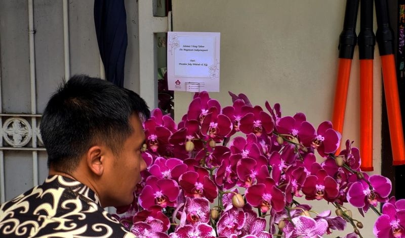 Jokowi kirim karangan bunga di HUT Ke-77 Megawati Soekarnoputri