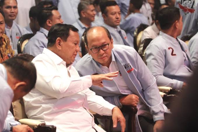 Ketua TKN merapat ke Kertanegara, laporkan dukungan makin mengalir Ketua TKN merapat ke Kertanegara, laporkan dukungan makin mengalir