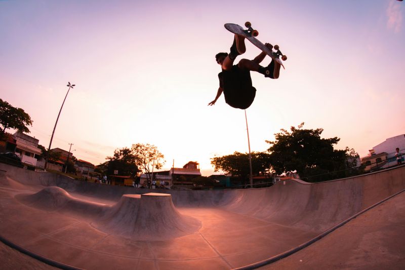 Pelajari jatuh, kiat andal bermain skateboard Basral Graito Pelajari jatuh, kiat andal bermain skateboard Basral Graito