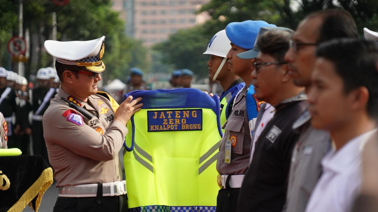 Jateng deklarasikan Zero Knalpot Brong wujudkan Pemilu Damai 2024 Jateng deklarasikan Zero Knalpot Brong wujudkan Pemilu Damai 2024