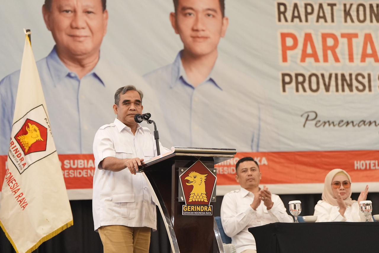 Muzani tegaskan masyarakat Sumbar tidak tinggalkan Prabowo Muzani tegaskan masyarakat Sumbar tidak tinggalkan Prabowo