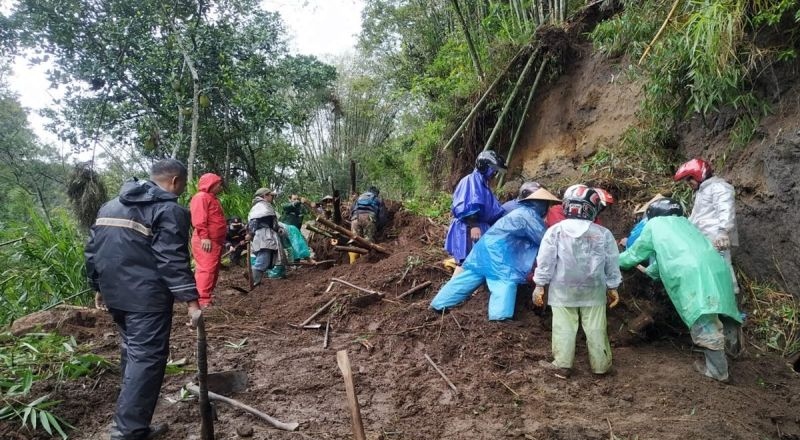 Tanah longsor yang tutup jalan di Selo Boyolali sudah kembali normal