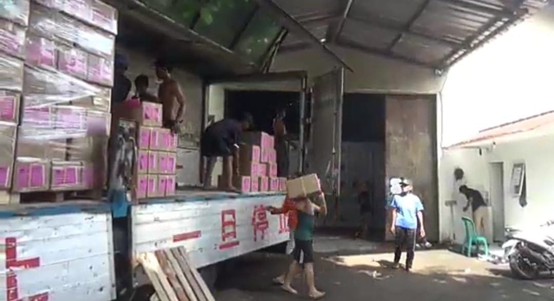 KPU Purwakarta terima logistik surat suara Pemilu 2024 KPU Purwakarta terima logistik surat suara Pemilu 2024
