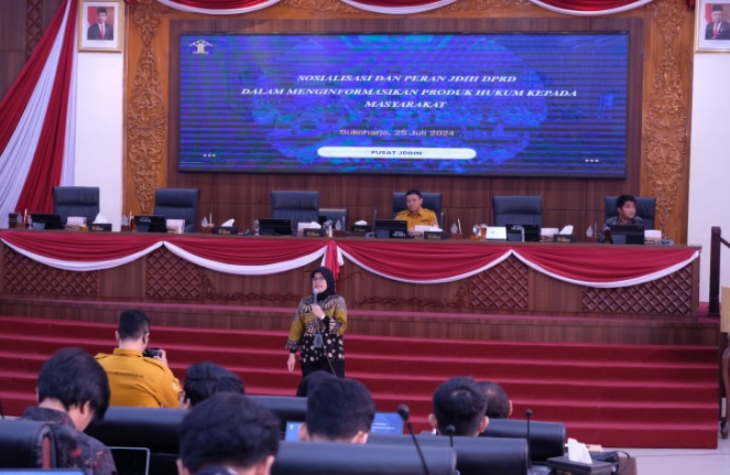 Layanan JDIH DPRD Sukoharjo raih peringkat pertama se-Jawa Tengah Layanan JDIH DPRD Sukoharjo raih peringkat pertama se-Jawa Tengah