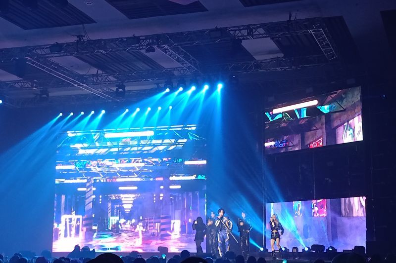 Key SHINee ungkap akan segera rilis album Korea terbaru Key SHINee ungkap akan segera rilis album Korea terbaru