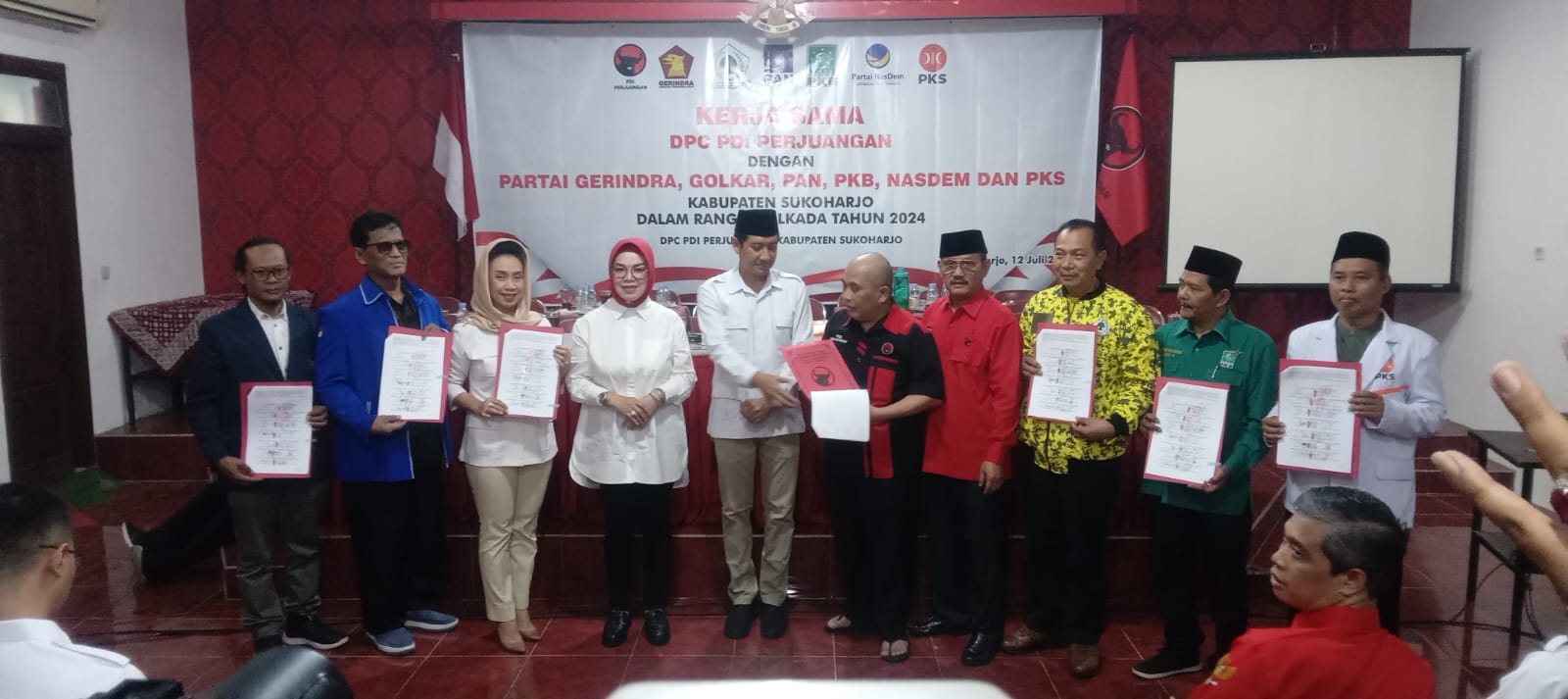 Parpol gabung PDIP dan Gerindra di Sukoharjo dituntut komitmen menangkan calon Parpol gabung PDIP dan Gerindra di Sukoharjo dituntut komitmen menangkan calon