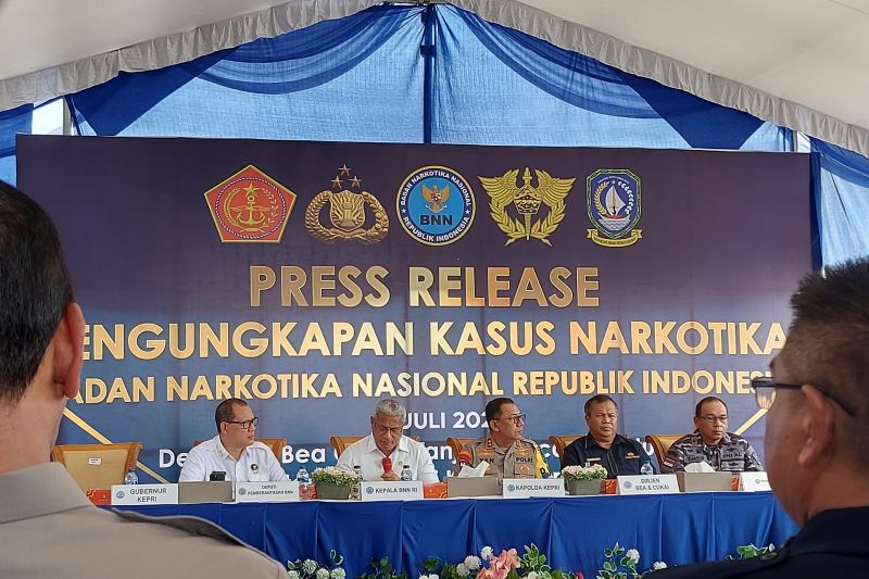 Kepala BNN beri peringatan keras untuk bandar narkoba Kepala BNN beri peringatan keras untuk bandar narkoba