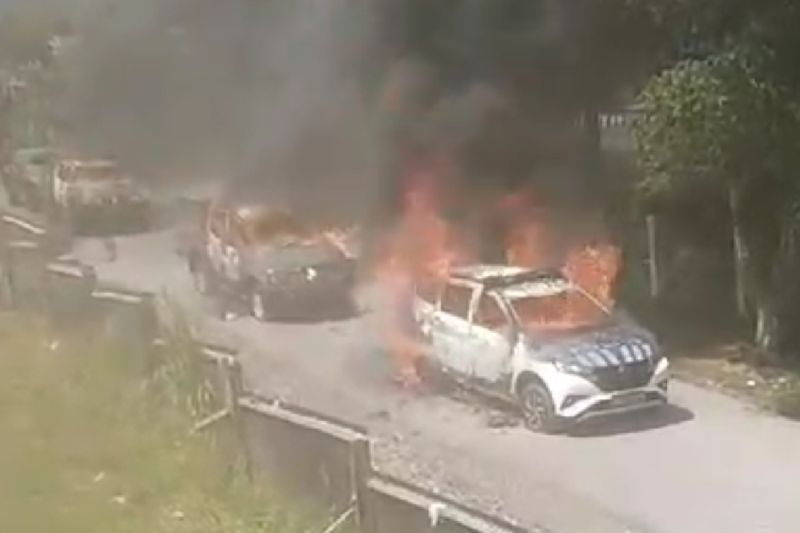 Penerbangan ke Mulia berhenti sementara terdampak kerusuhan Penerbangan ke Mulia berhenti sementara terdampak kerusuhan
