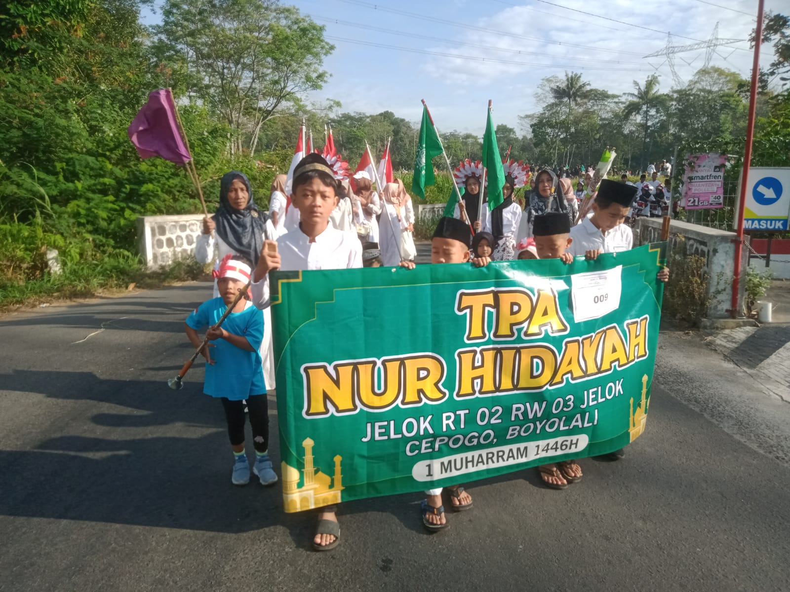 Ribuan santri di lereng Merapi dan Merbabu gelar pawai taaruf sambut Tahun Baru Islam 1446 H Ribuan santri di lereng Merapi dan Merbabu gelar pawai taaruf sambut Tahun Baru Islam 1446 H