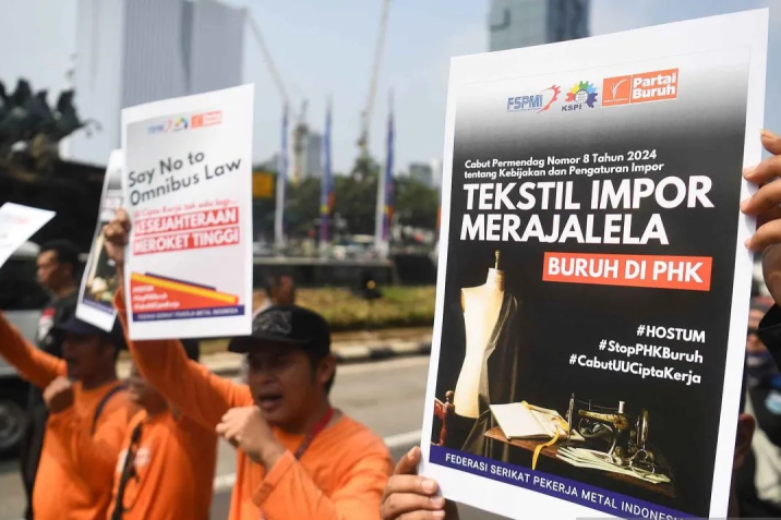 DKI tingkatkan penggunaan produk dalam negeri untuk cegah PHK DKI tingkatkan penggunaan produk dalam negeri untuk cegah PHK