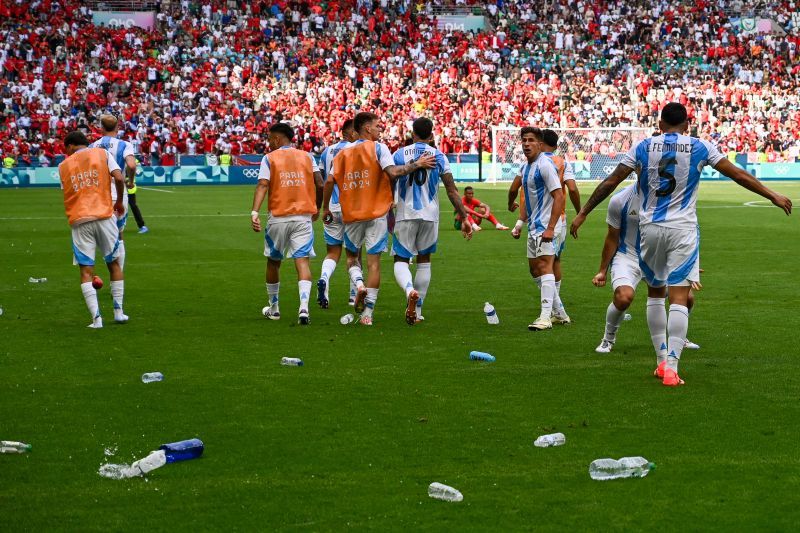 Mascherano sebut kontroversi kekalahan Argentina dari Maroko seperti sebuah sirkus Mascherano sebut kontroversi kekalahan Argentina dari Maroko seperti sebuah sirkus