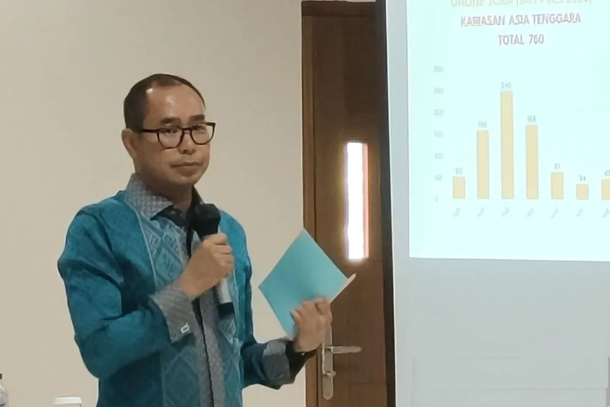 Ketua DPRD Rembang dan 4 WNI ditangkap