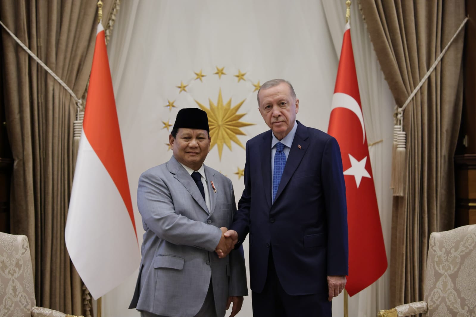 Temui Presiden Erdoğan, Menhan Prabowo bahas kerja sama pertahanan RI - Turki Temui Presiden Erdoğan, Menhan Prabowo bahas kerja sama pertahanan RI - Turki