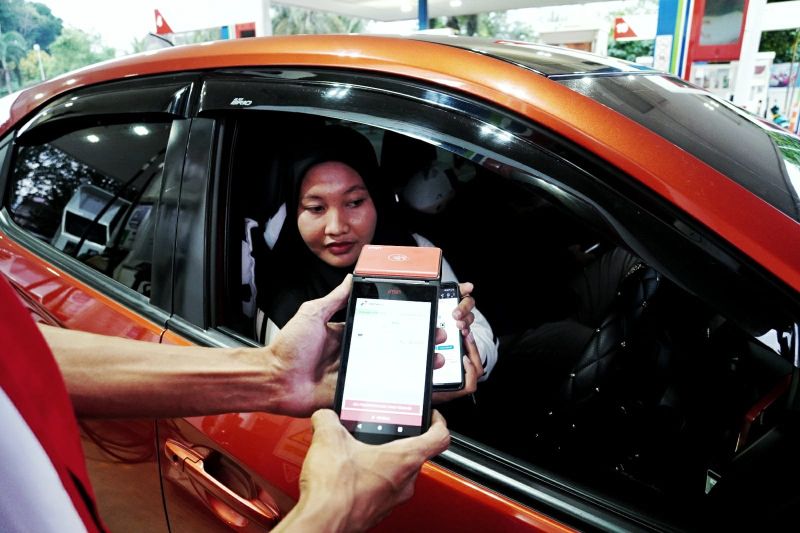 Pakar ekonomi nilai Pertamina mampu jaga kuota BBM subsidi tepat sasaran Pakar ekonomi nilai Pertamina mampu jaga kuota BBM subsidi tepat sasaran