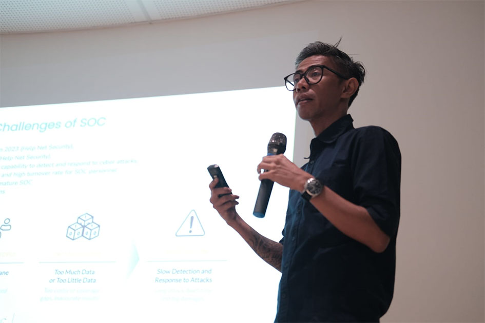 Lindungi masa depan digital Indonesia dengan SOC Lindungi masa depan digital Indonesia dengan SOC