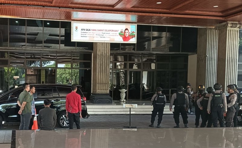 KPK kembali geledah Kantor Balai Kota Semarang