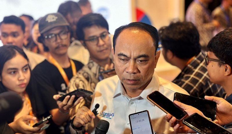 Menkominfo minta nama aktor praktik judi daring diungkap