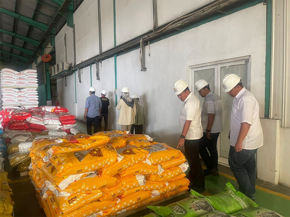 Satgas Pangan Polri sidak gudang jagung grobogan, ini hasilnya