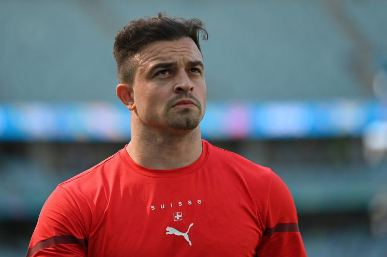 Xherdan Shaqiri umumkan dirinya pensiun dari tim nasional Swiss Xherdan Shaqiri umumkan dirinya pensiun dari tim nasional Swiss