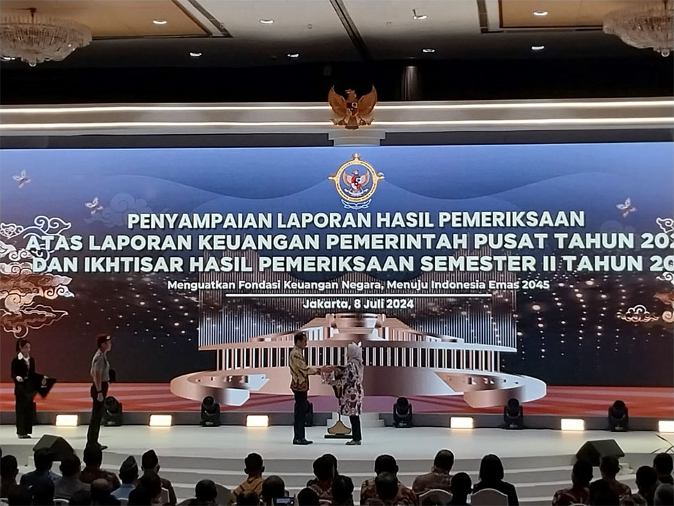 Jokowi harap transisi pemerintahan pada Prabowo Subianto berjalan baik