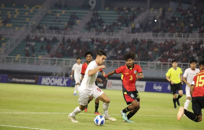 Indra Sjafri nilai adaptasi Jens Raven berjalan sangat positif Indra Sjafri nilai adaptasi Jens Raven berjalan sangat positif