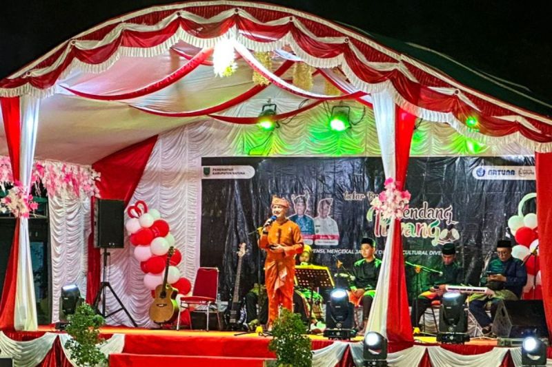 Pemkab Natuna gelar pagelaran budaya di pulau terluar Indonesia Pemkab Natuna gelar pagelaran budaya di pulau terluar Indonesia