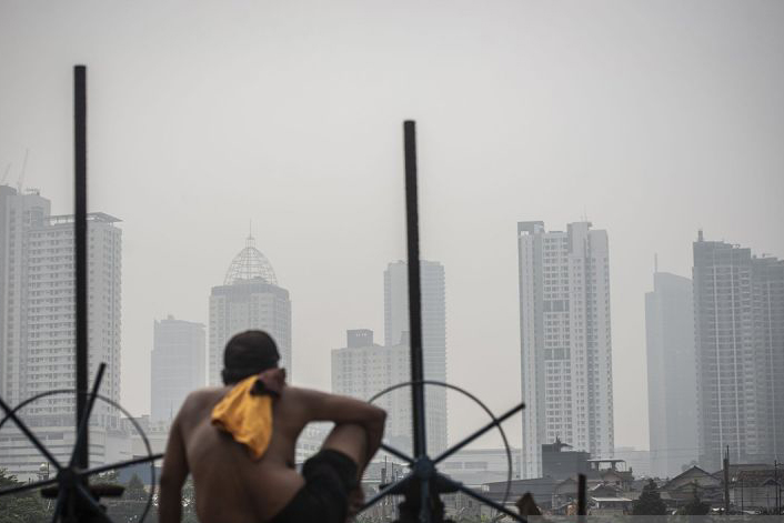 Kualitas udara Jakarta terburuk kelima di dunia pada Senin