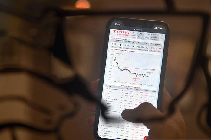 IHSG Senin dibuka menguat 13,04 poin IHSG Senin dibuka menguat 13,04 poin