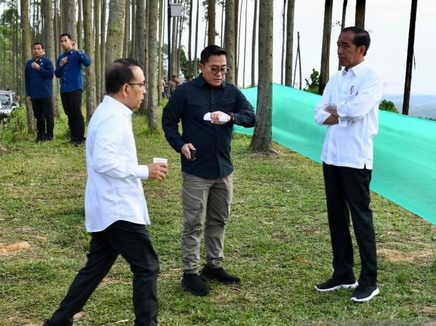 Presiden akan terima pengusaha lokal pada hari kedua berkantor di IKN Presiden akan terima pengusaha lokal pada hari kedua berkantor di IKN