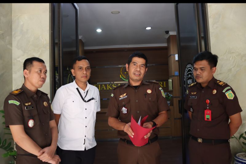 Kejari Depok siapkan enam jaksa dalam kasus korupsi Gedung UPN Kejari Depok siapkan enam jaksa dalam kasus korupsi Gedung UPN