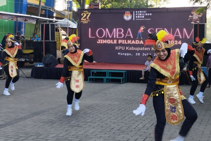 KPU Kudus sosialisasikan Pemilu lewat lomba senam jingle Pilkada