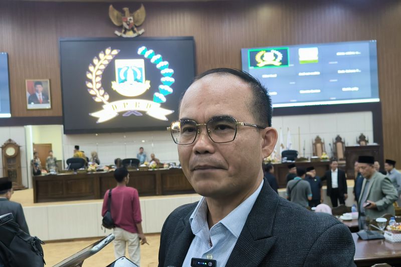 DPRD Banten sebut ribuan bangku SMA kosong ada di wilayah pelosok
