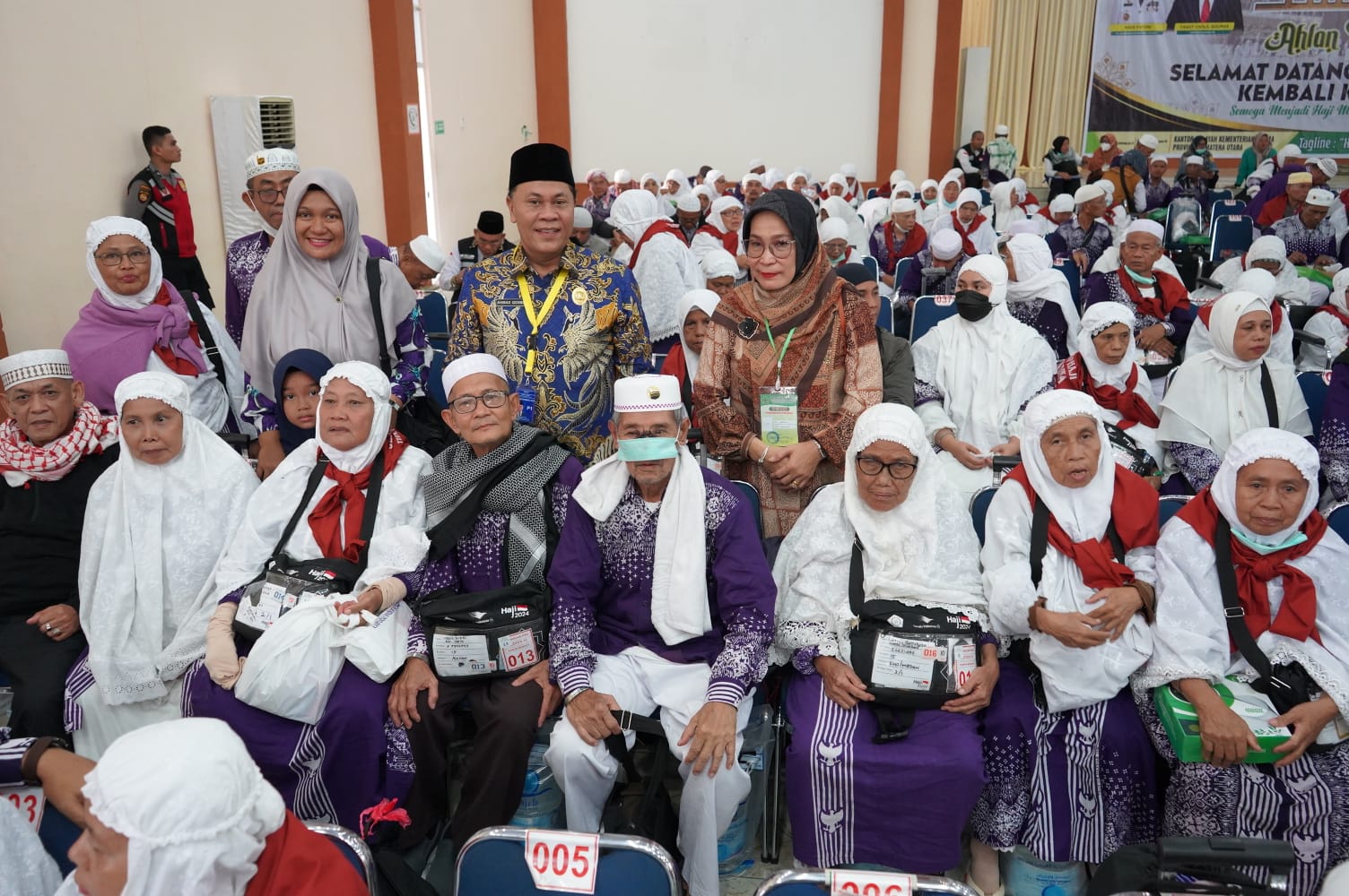 Kepulangan jemaah haji Kloter 15 lebih cepat dari jadwal awal Kepulangan jemaah haji Kloter 15 lebih cepat dari jadwal awal