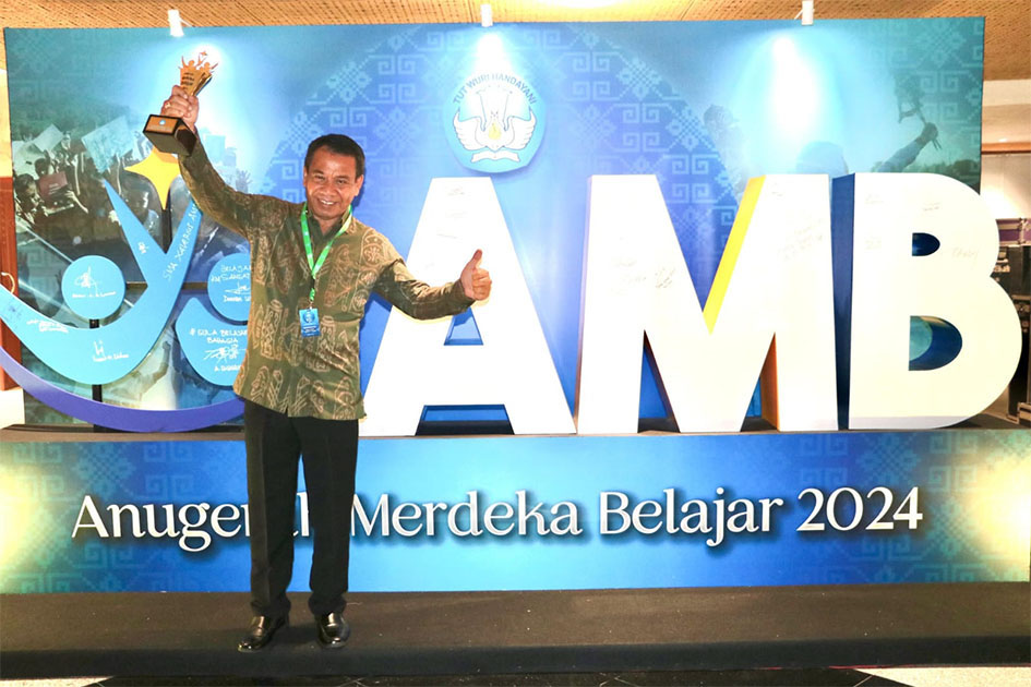 Jadi Pengelola PIP Terbaik, Pj Bupati Lihadnyana raih anugerah Merdeka Belajar 2024