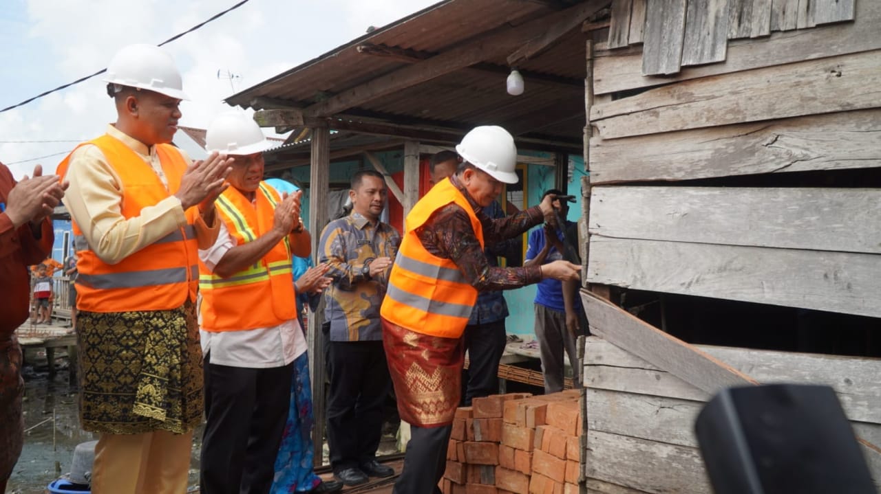 Langkat dapat bantuan rehabilitasi 50 unit RTLH dari Pemprov Sumut Langkat dapat bantuan rehabilitasi 50 unit RTLH dari Pemprov Sumut