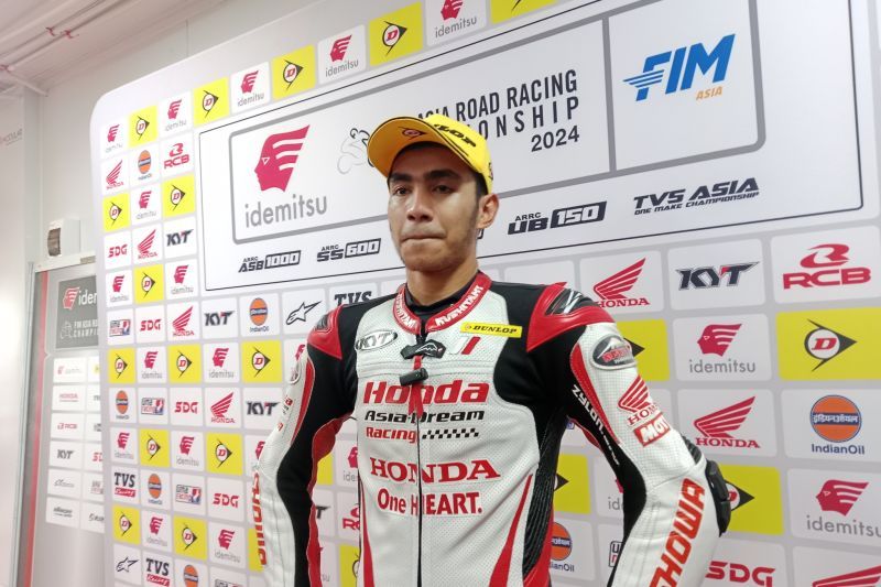 Andi Gilang kembali naik podium race kedua ARRC Sirkuit Mandalika Andi Gilang kembali naik podium race kedua ARRC Sirkuit Mandalika