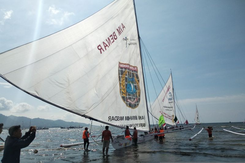 Kemenparekraf siap promosikan Festival Sandeq Sulbar Kemenparekraf siap promosikan Festival Sandeq Sulbar