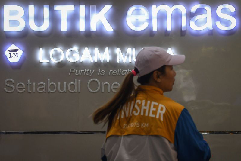 Harga emas Antam tembus Rp1,403 juta per gram Harga emas Antam tembus Rp1,403 juta per gram