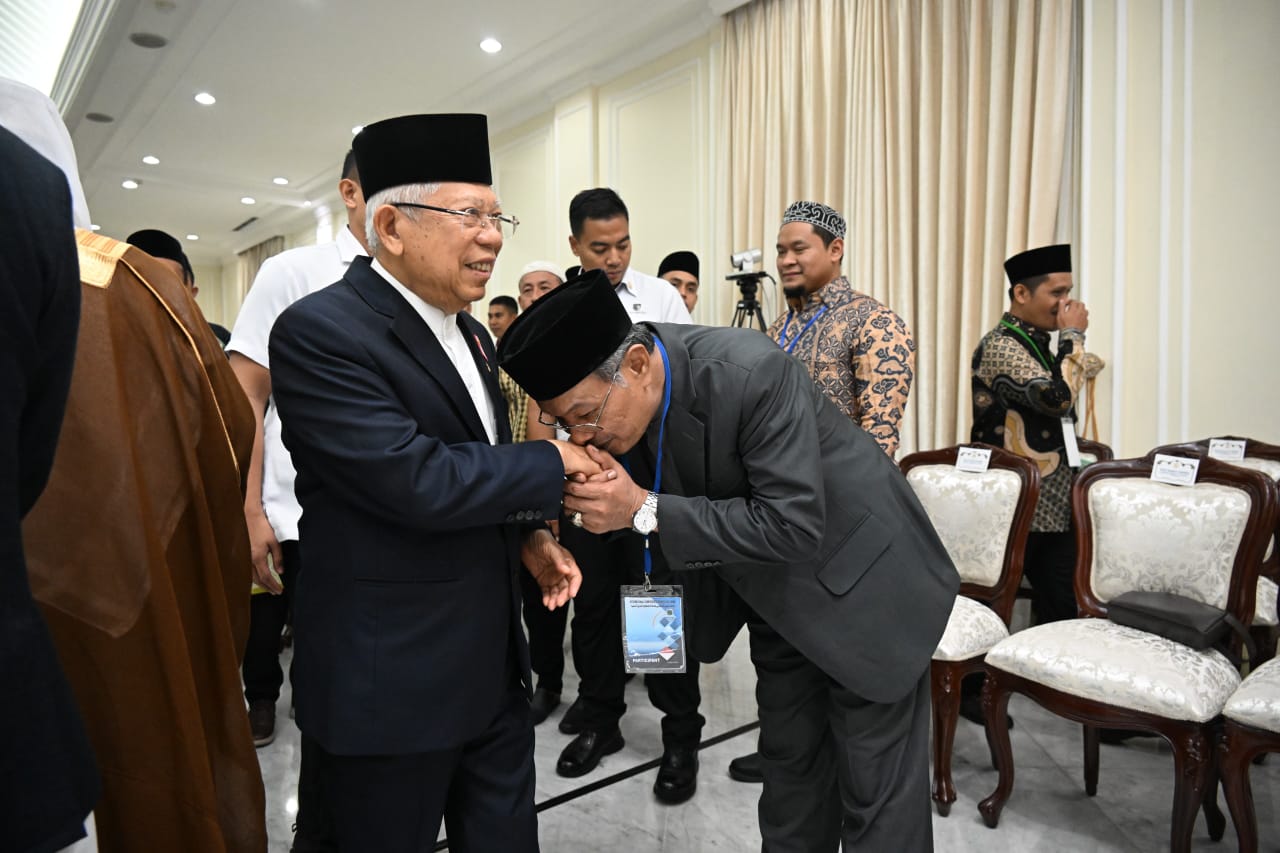 Wapres Maruf Amin apresiasi pembentukan organisasi dai se-Asia Tenggara: Ini sejarah baru Wapres Maruf Amin apresiasi pembentukan organisasi dai se-Asia Tenggara: Ini sejarah baru