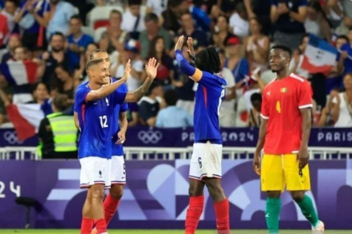 Tiga tim dipastikan lolos ke perempat final sepak bola putra Olimpiade Paris 2024 Tiga tim dipastikan lolos ke perempat final sepak bola putra Olimpiade Paris 2024