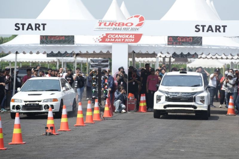Pertamina kembali gelar drag mobil dan motor Pertamina kembali gelar drag mobil dan motor