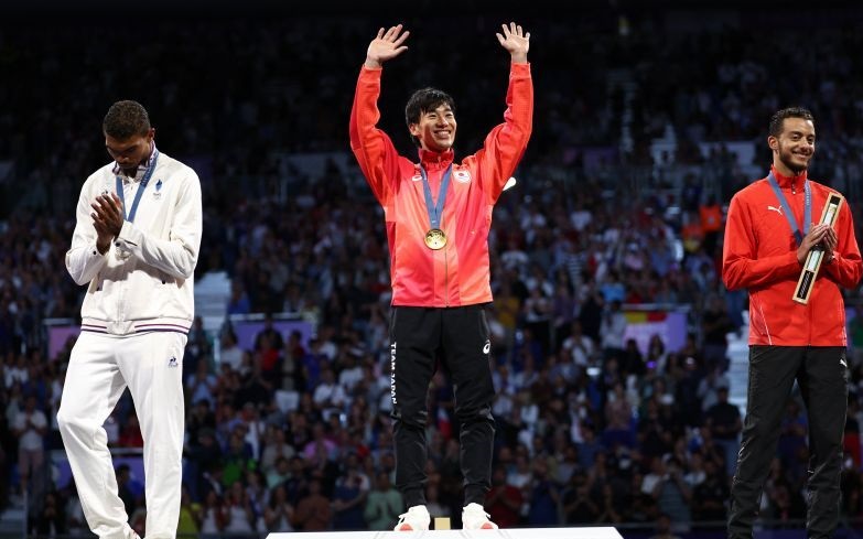 Koki Kano taklukkan wakil tuan rumah di final epee putra Olimpiade Koki Kano taklukkan wakil tuan rumah di final epee putra Olimpiade