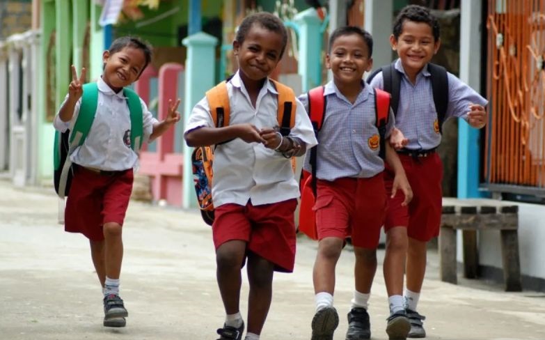 Kiat siapkan mental anak agar semangat masuk sekolah