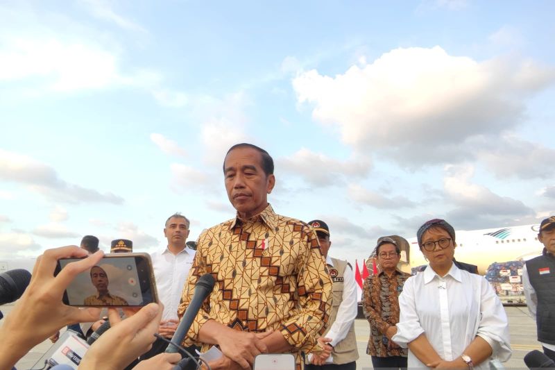 Presiden masih tunggu kesiapan infrastruktur untuk berkantor di IKN Presiden masih tunggu kesiapan infrastruktur untuk berkantor di IKN