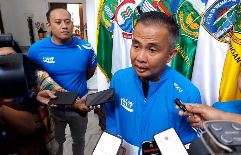 Bey: BRT Bandung Raya tidak bisa dipaksakan seperti Busway Jakarta Bey: BRT Bandung Raya tidak bisa dipaksakan seperti Busway Jakarta