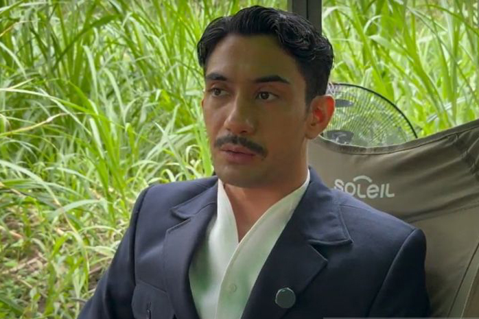 Reza Rahadian ubah penampilan ala 1960-an untuk Gowok Kamasutra Jawa